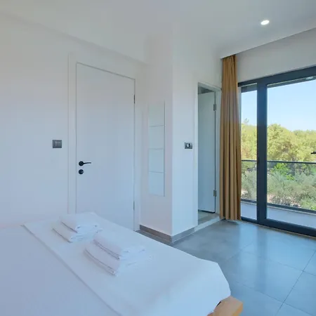 Villa Happy House